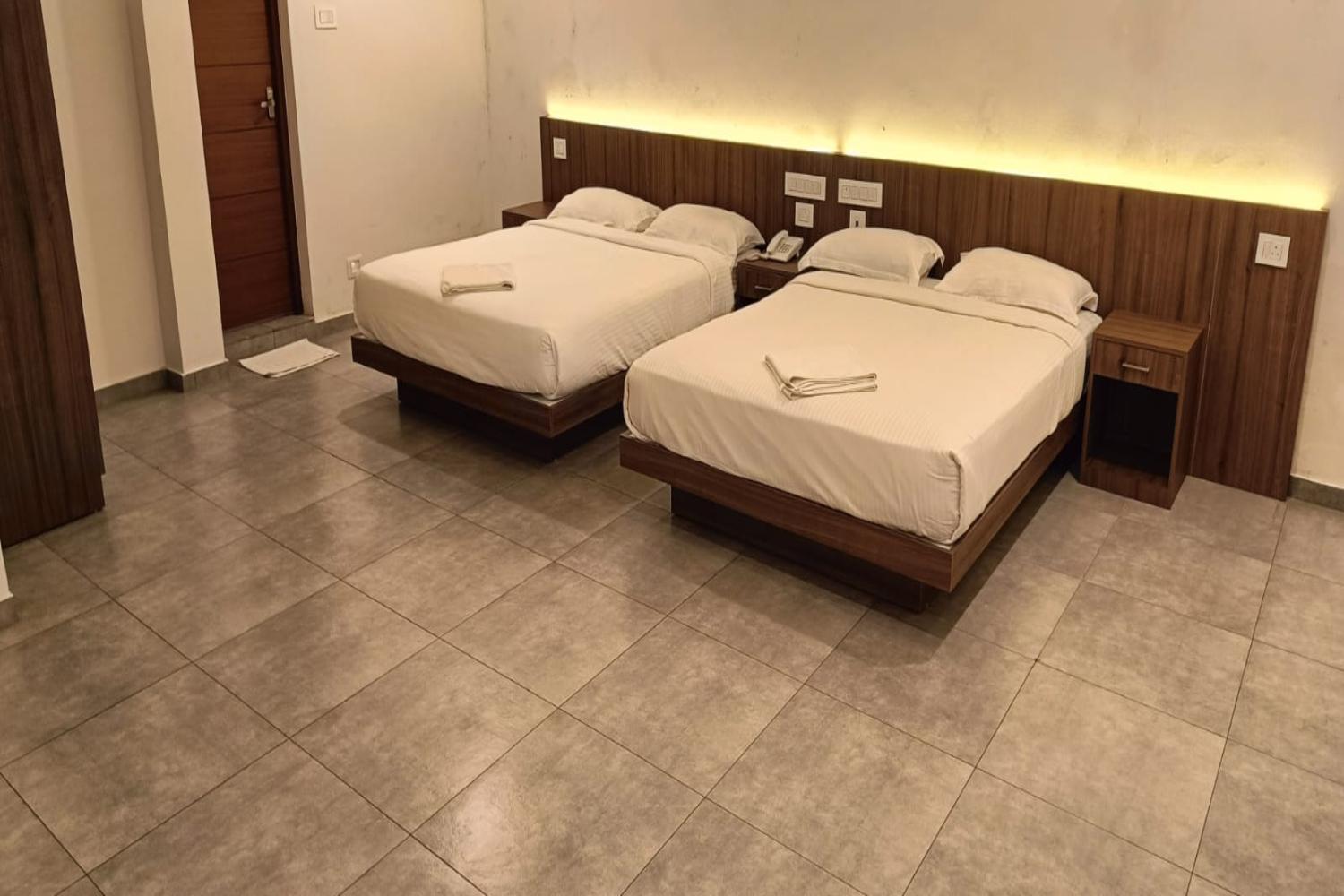 Green Tea Hotels Devikolam Exterior photo